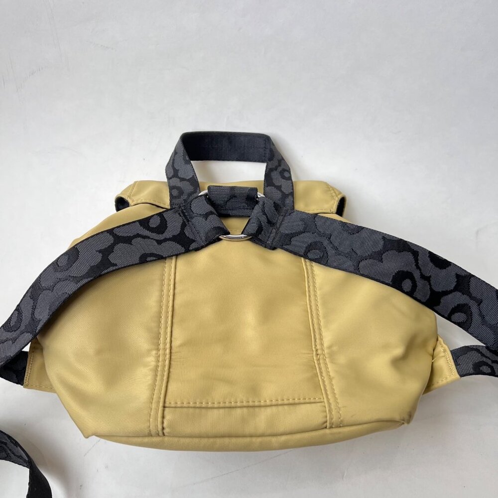 Marimekko Everything back pack size small in Pitaschio - Picture 3 of 15